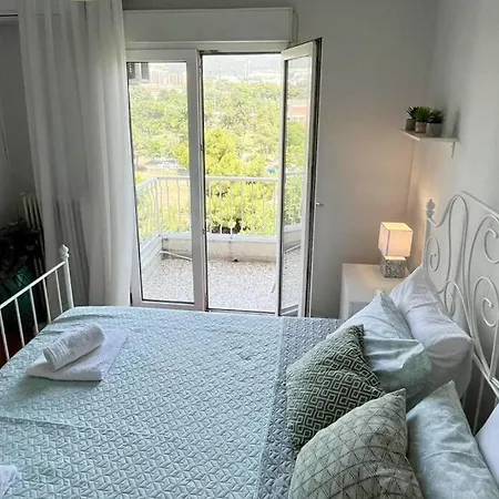 דירה Perfect Location, Amazing View 3 Bedroom סלוניקי